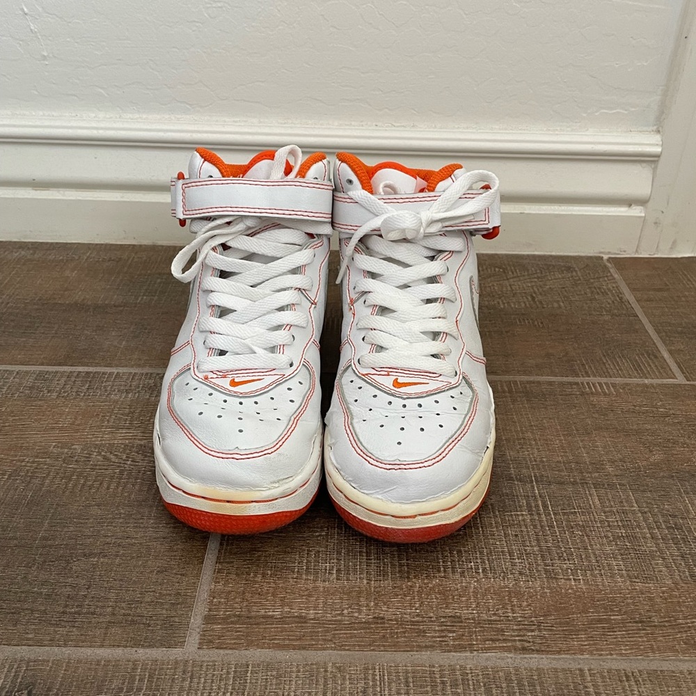 2002 Nike Air Force 1 Mid “Safety Orange”